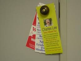 door hangers, custom door hangers